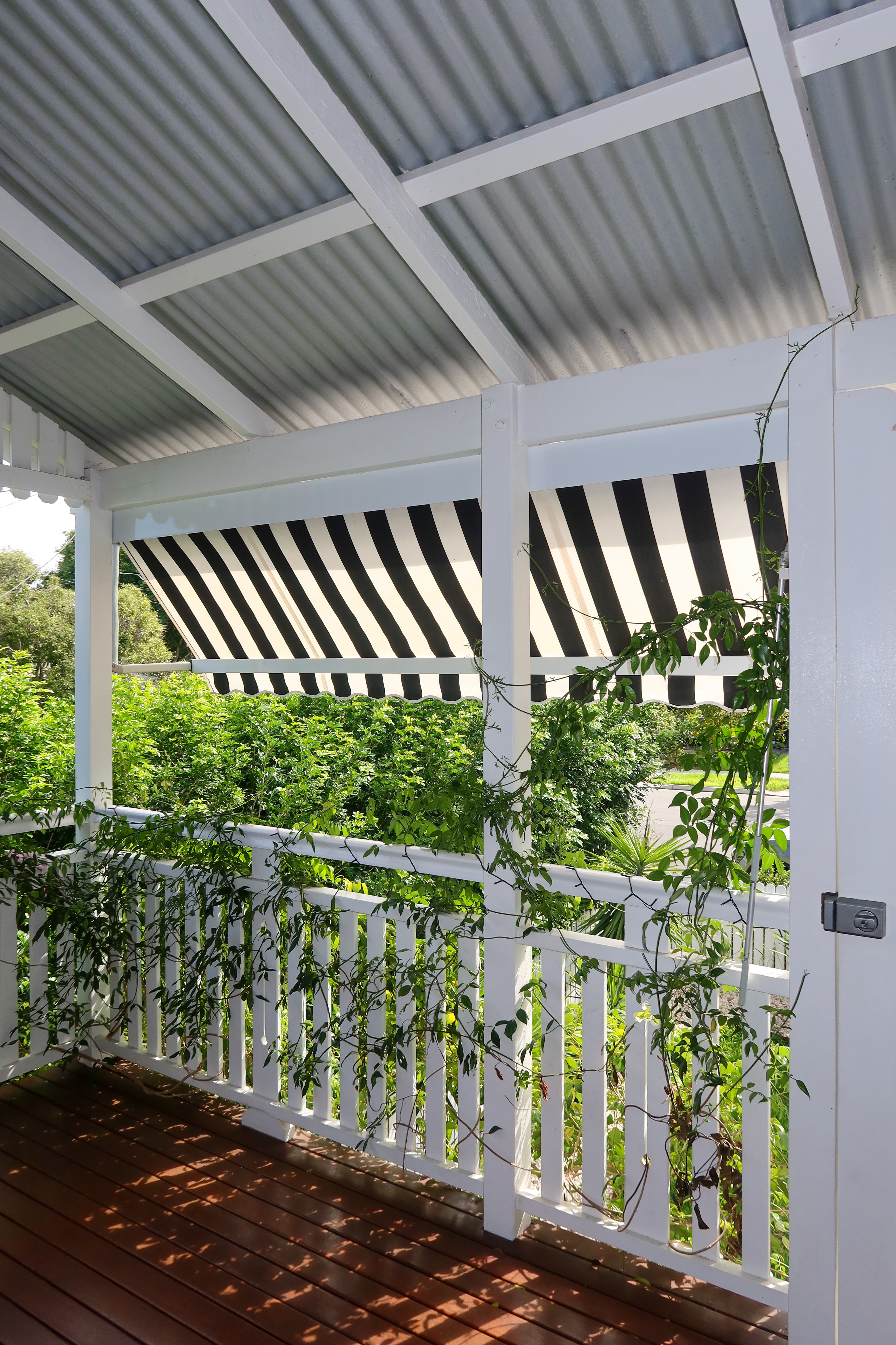 Pivot Arm Awnings